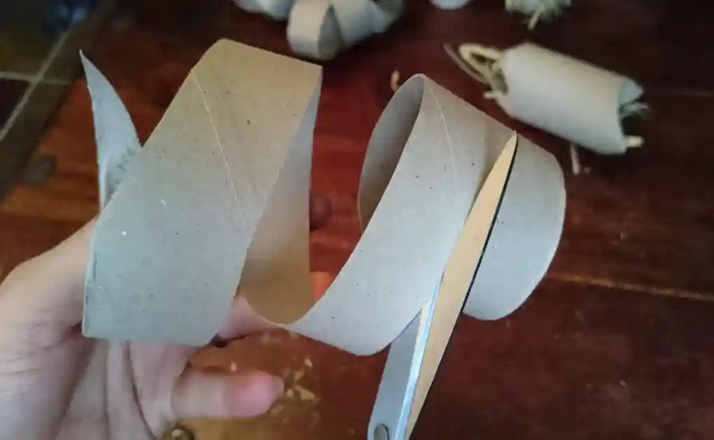 rabbit toy toilet roll spiral pt2